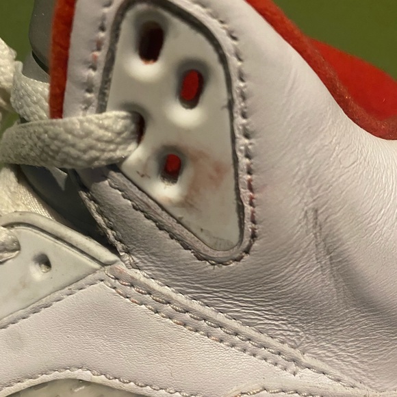 JORDAN 5 “FIRE RED” SIZE 8.5 - Picture 4 of 7